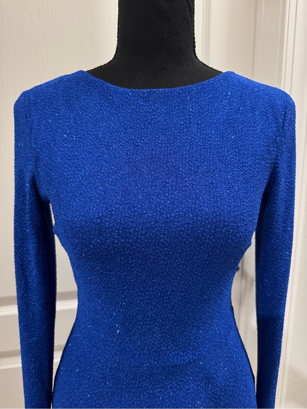 Classic Long-Sleeve Bodycon Dress in Cobalt Blue